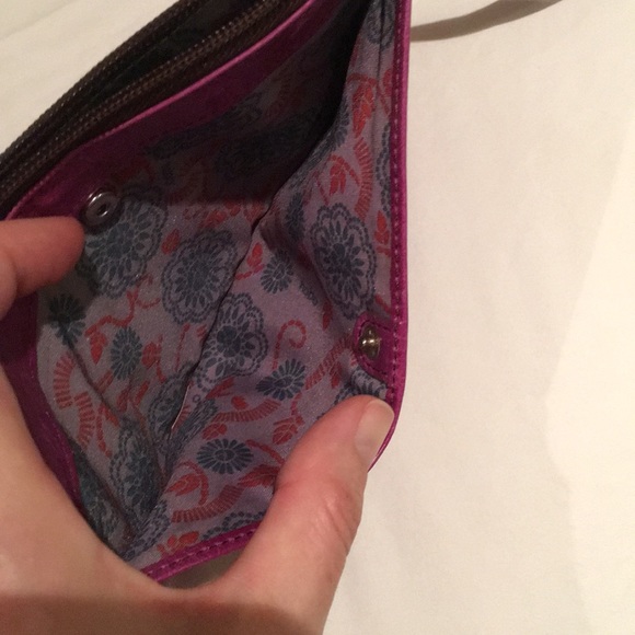 Hobo wristlet wallet - Never Used - Picture 5 of 5